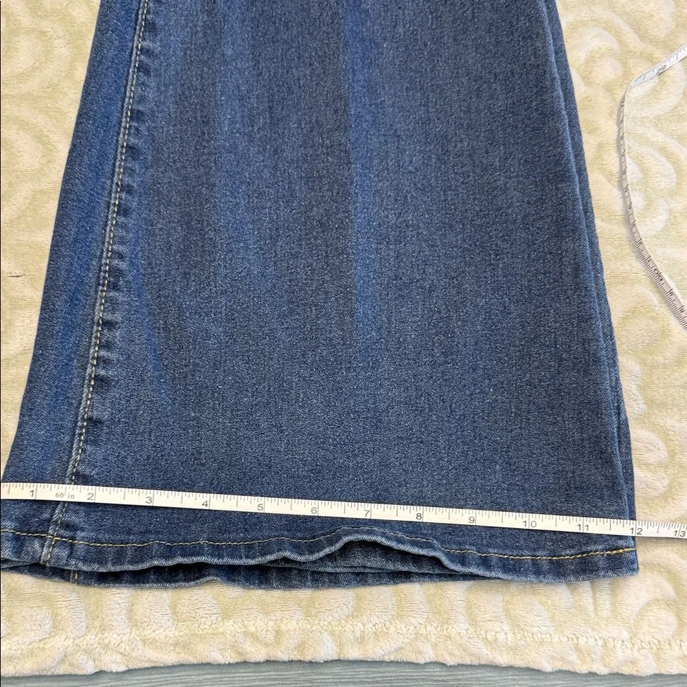 2 x Pair of High Rise Boot Cut Blue Denim Women's‎ Jeans 32 Inch waist, Flared